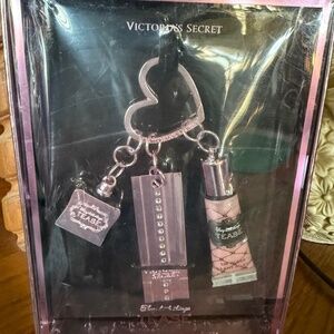 NEW Victoria's Secret TEASE key Chain w/ Lip gloss& Charms-GIFT BOXED